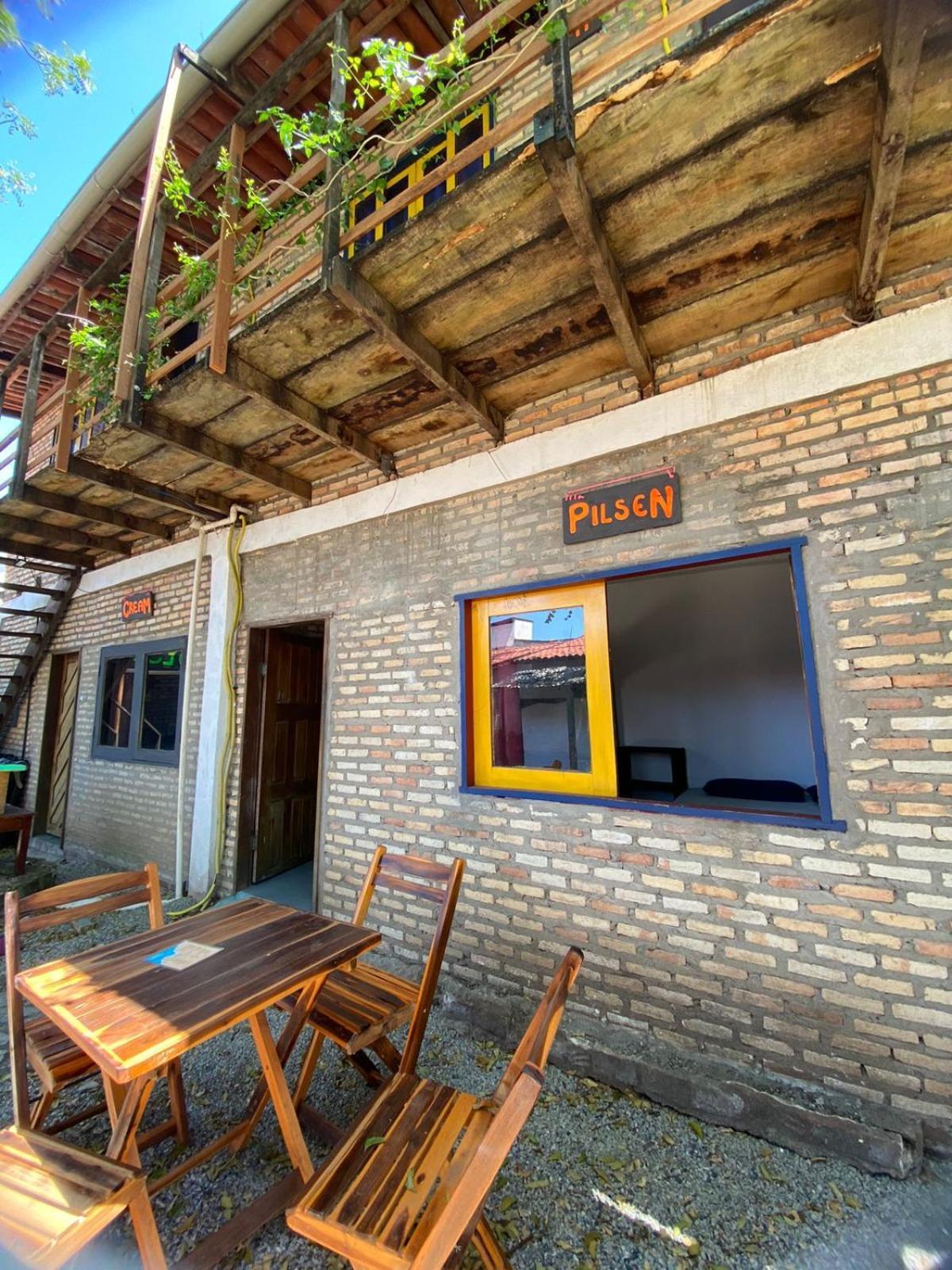 Waves Hostel & Pub Praia de Pipa Exterior foto